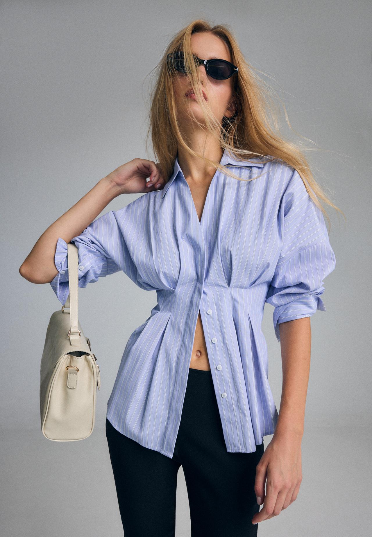 Pleated poplin shirt — Sky blue