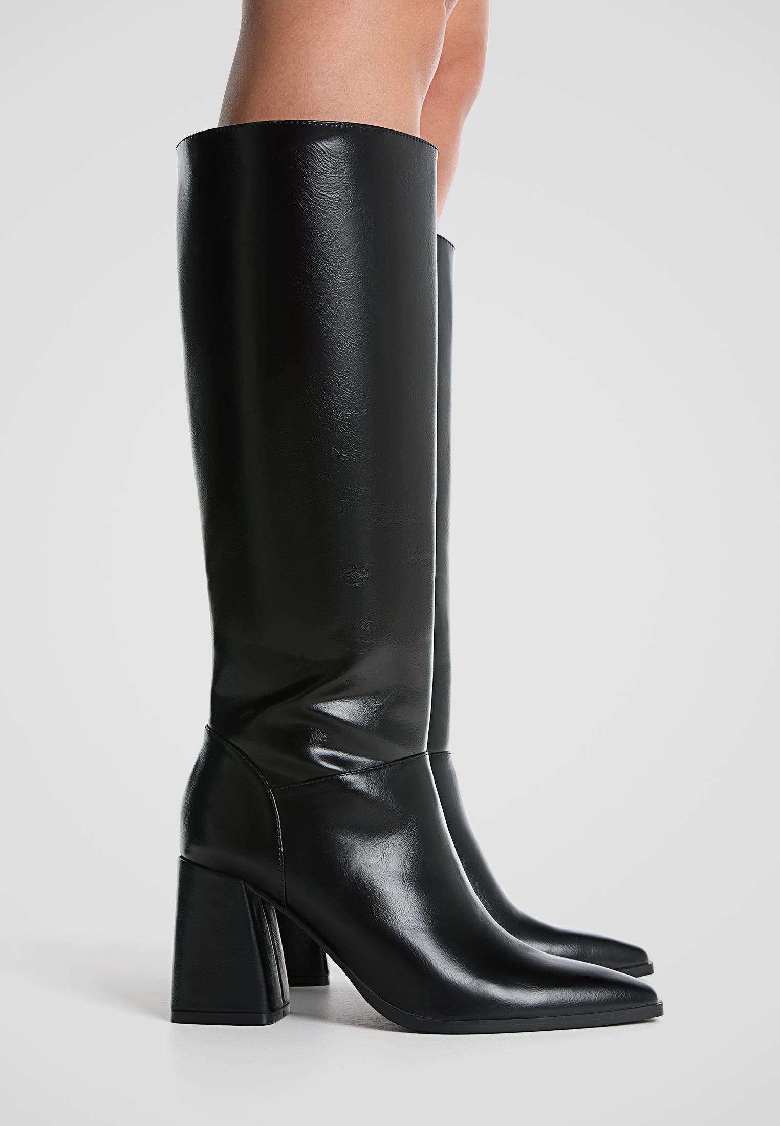 Bottes hautes a talon Mode femme Stradivarius France