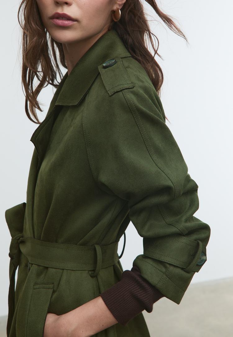 trench largo efecto ante