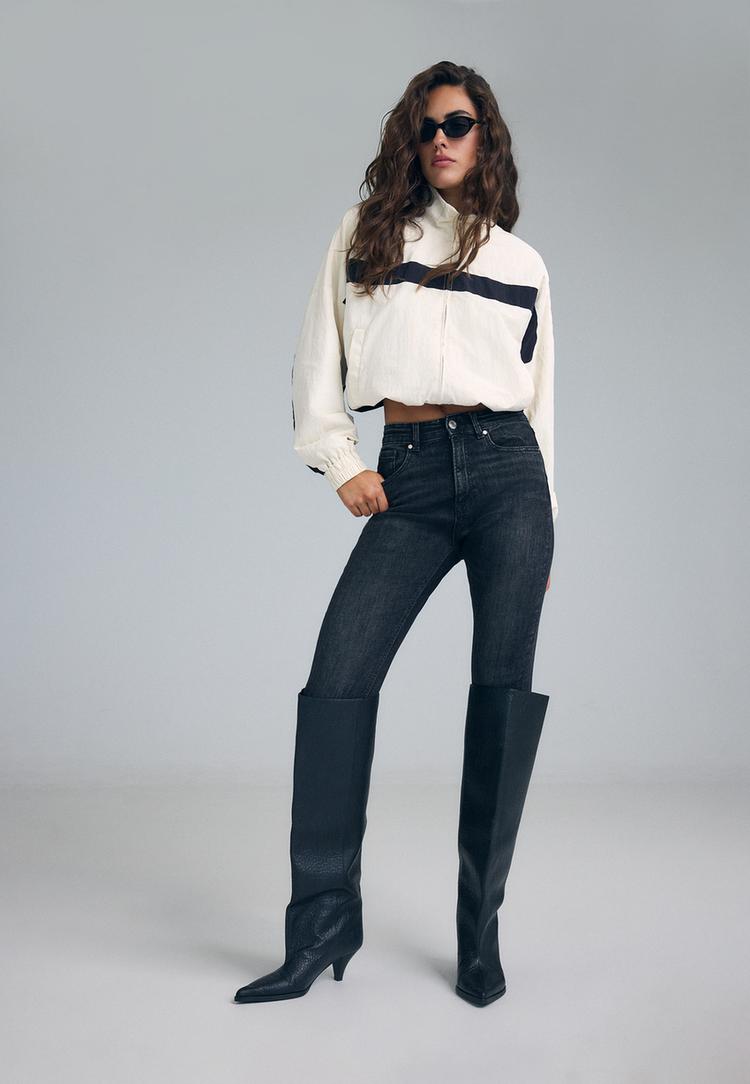 Stradivarius D09 Skinny-Jeans Mit Super Hohem Bund Schwarzer Denim-Washed-Look 38