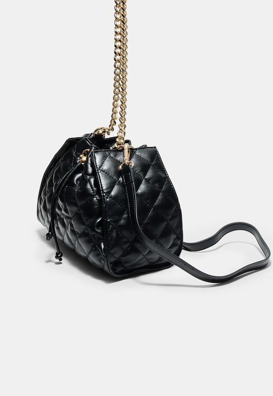 bolso de hombro acolchado fruncido