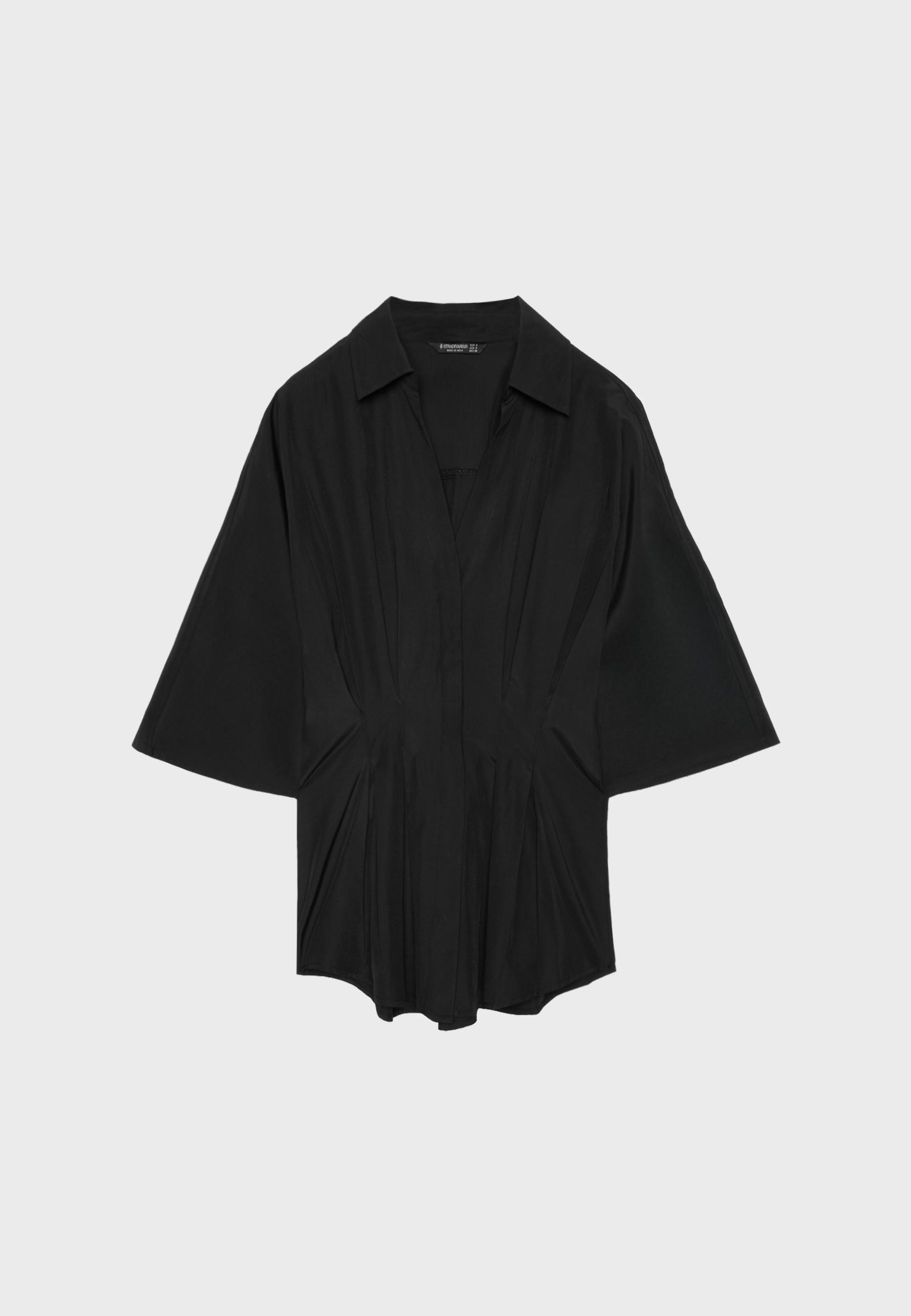 Fitted kimono sleeve shirt with pleats — Black