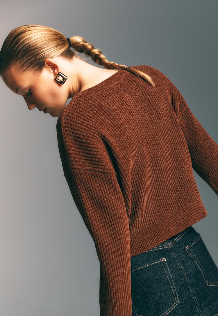 casaco de malha com botoes