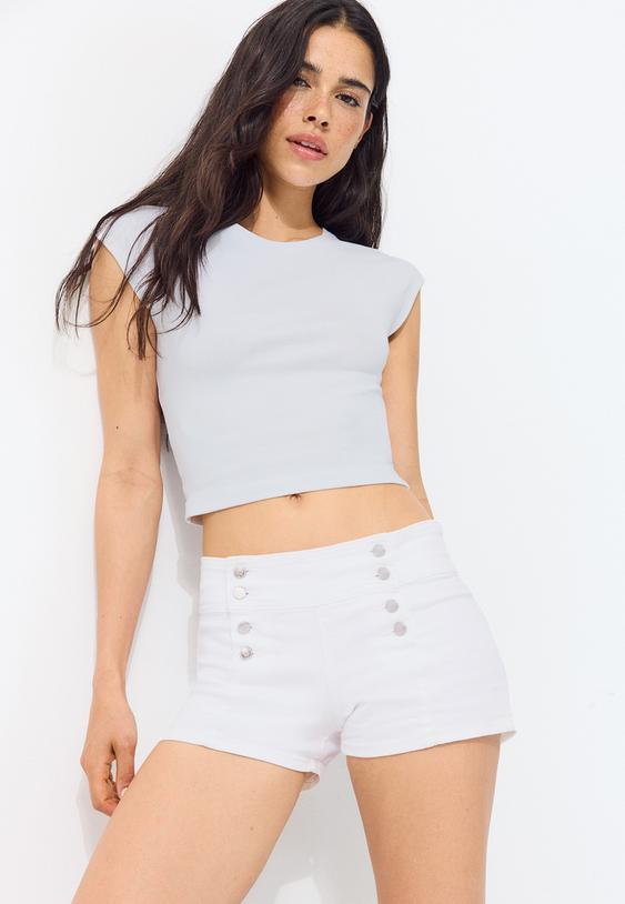 tshirt crop de manga curta