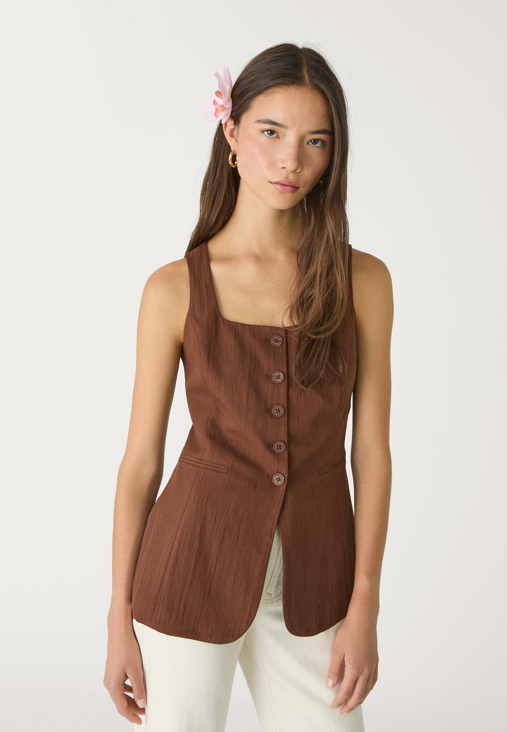 Textured flowing waistcoat