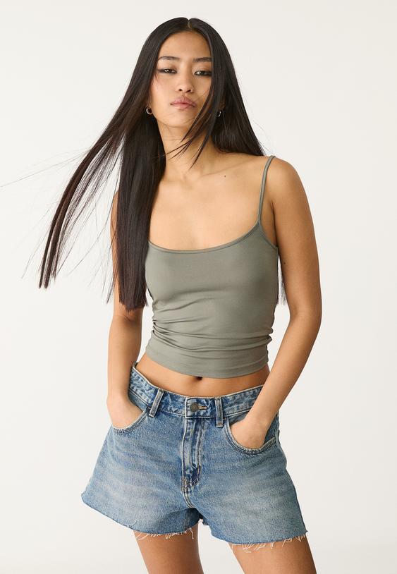 denimshorts-mit-halbohem-bund