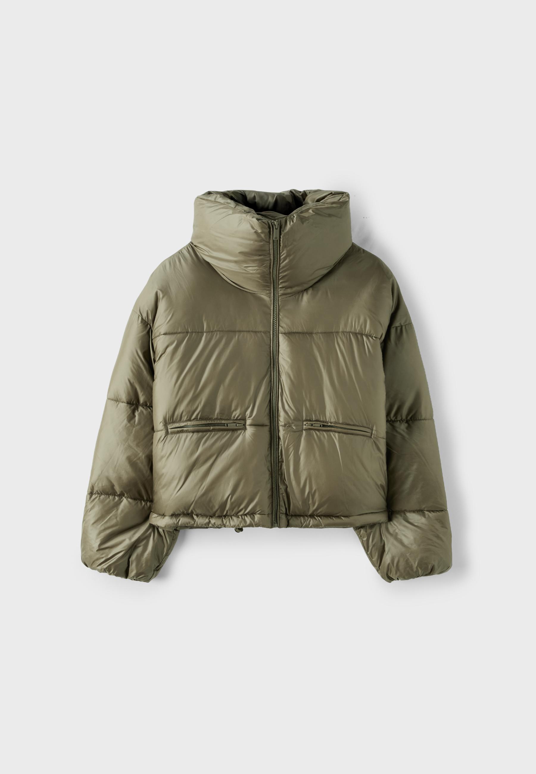 Shiny cropped down jacket — Khaki