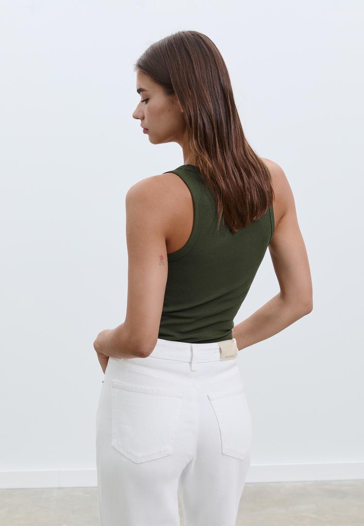 basic-tragertop