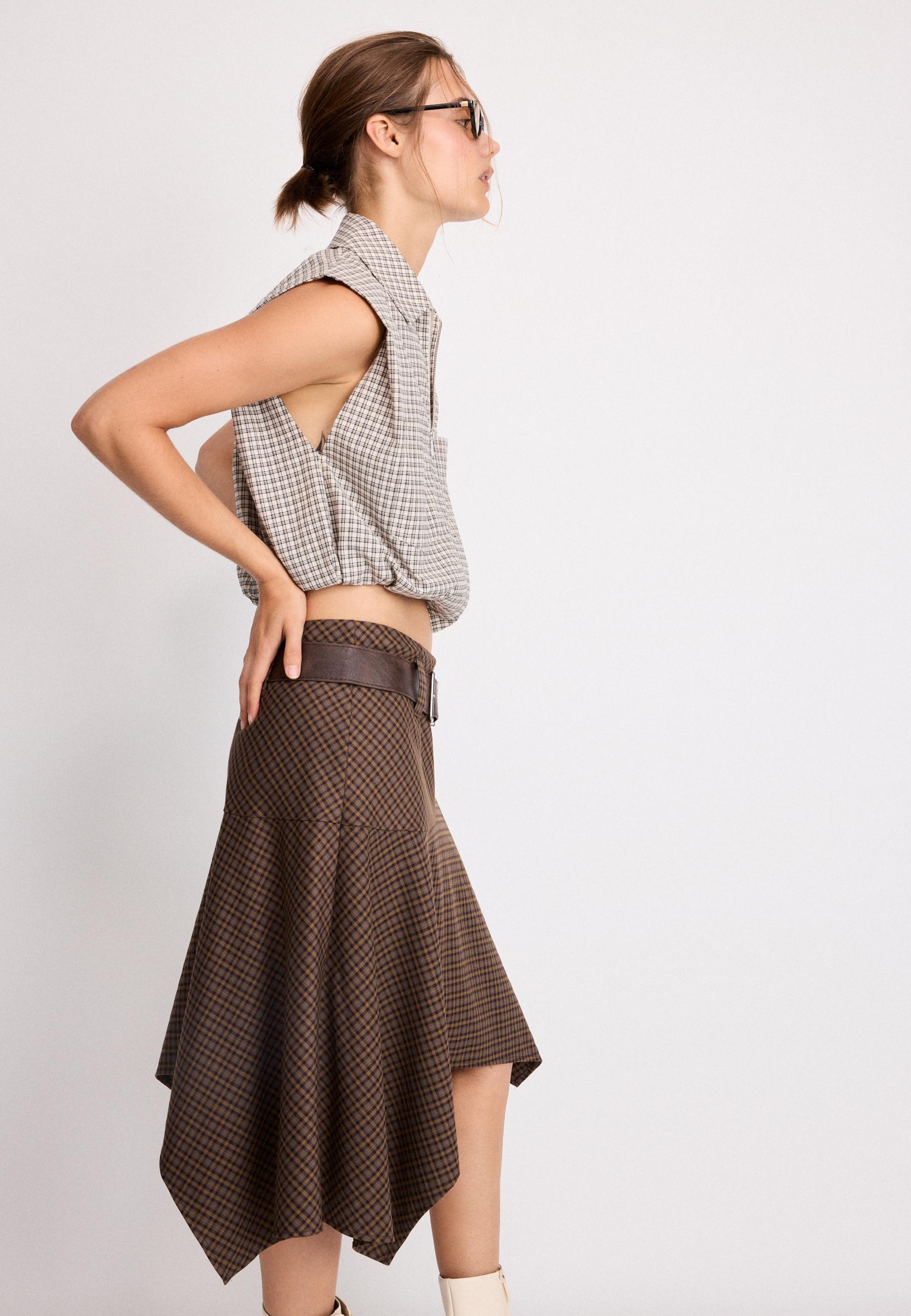 Check skirt with belt — Beige