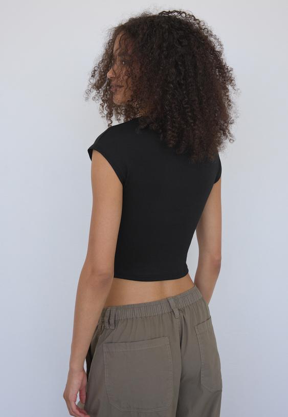 cap sleeve cropped tshirt
