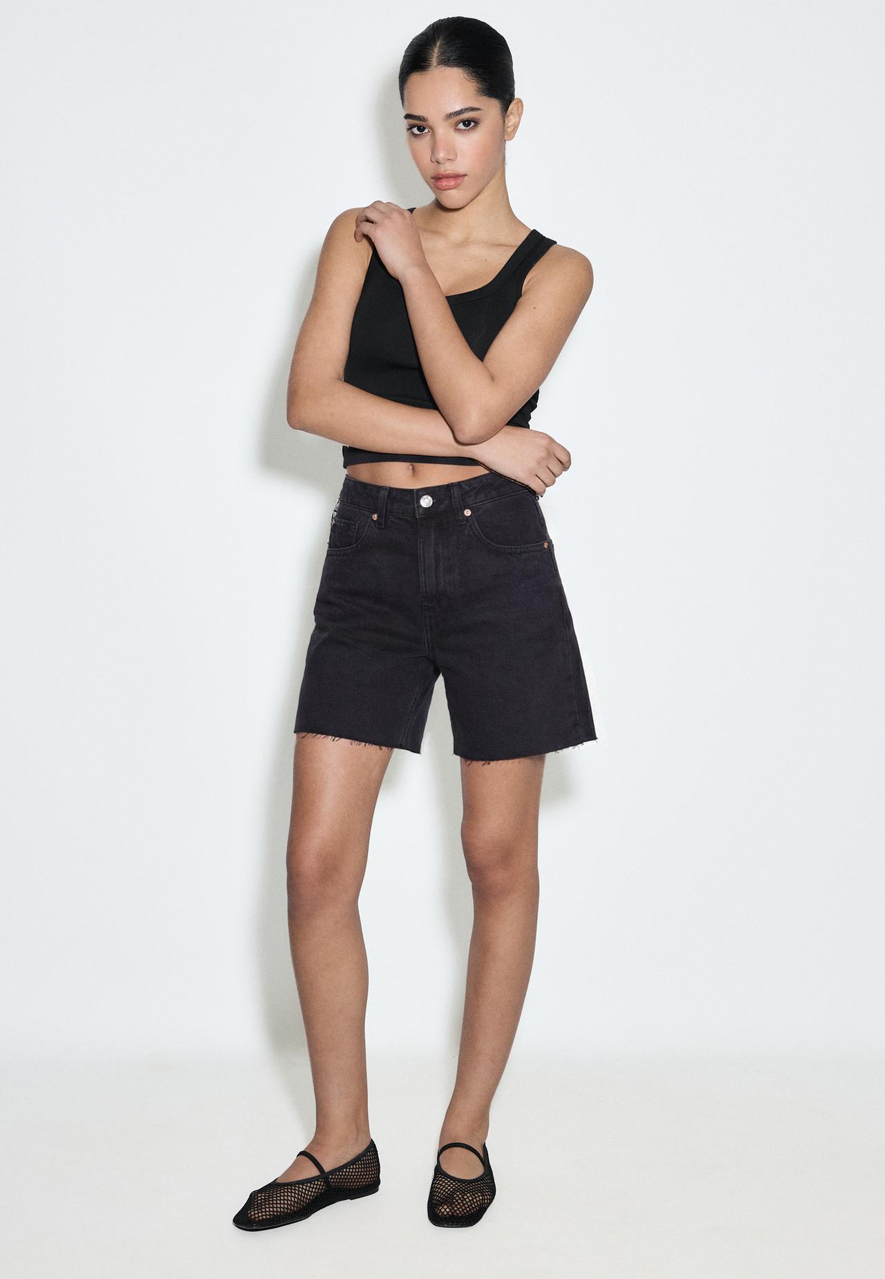D93 Longline shorts — BLACK DENIM WASH