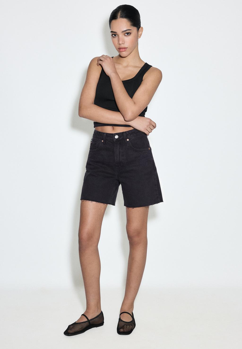 D93 Shorts Longline