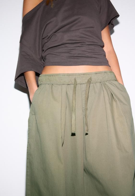 Stradivarius Pantalon Barrel Popeline Stoppers Kaki 42